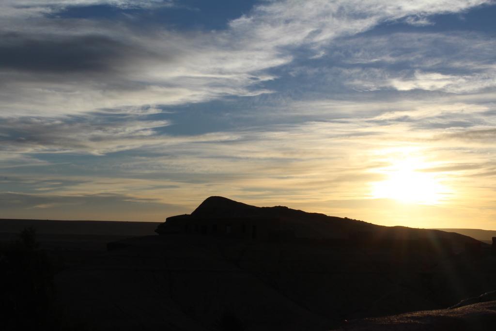 Maison D'Hotes Nouflla Bed and Breakfast Ait Benhaddou Esterno foto