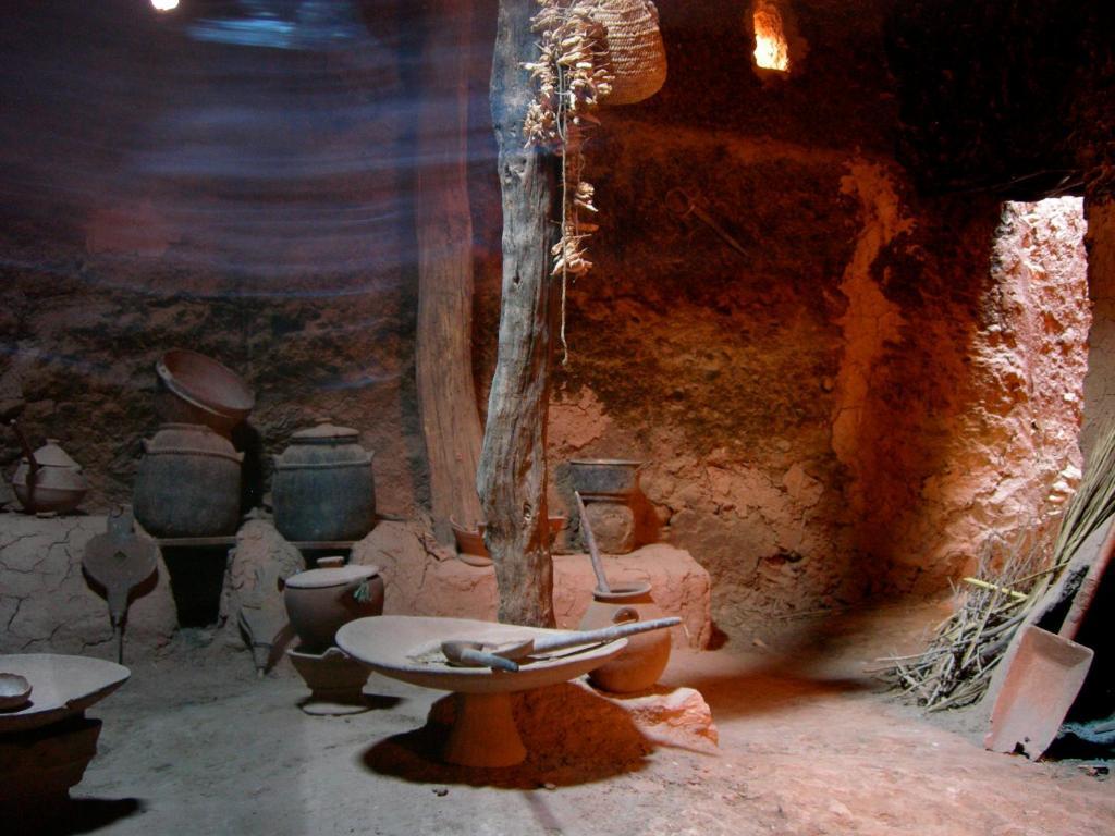 Maison D'Hotes Nouflla Ait Benhaddou Esterno foto