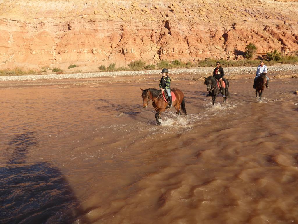 Maison D'Hotes Nouflla Bed and Breakfast Ait Benhaddou Esterno foto