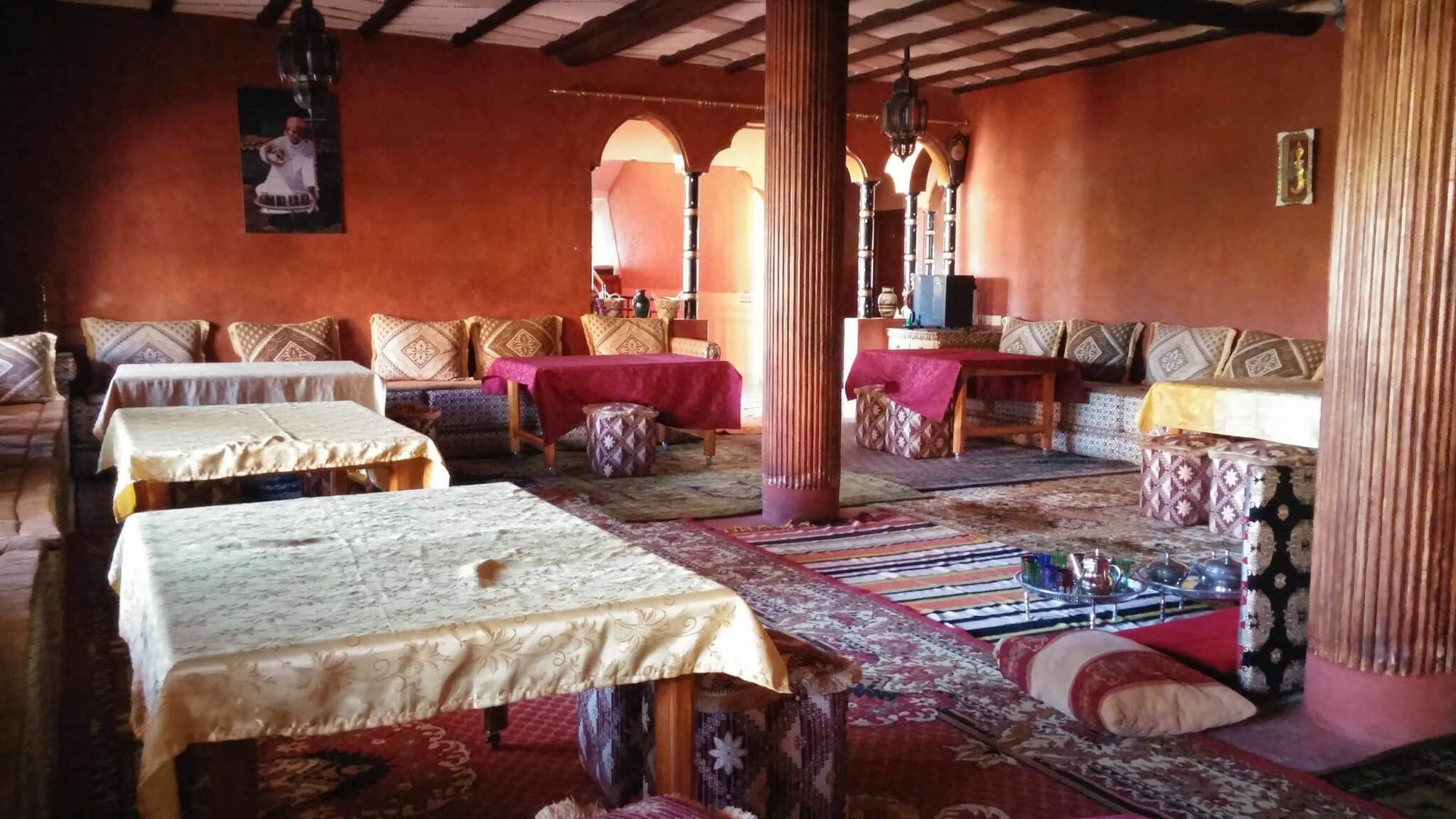 Maison D'Hotes Nouflla Bed and Breakfast Ait Benhaddou Esterno foto